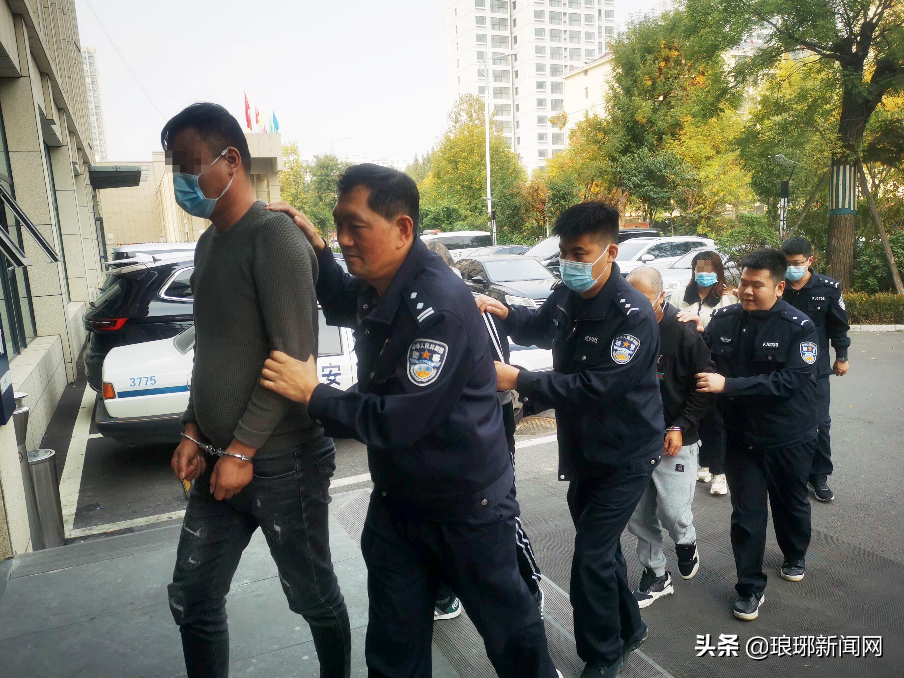 玩家必备攻略“山东临沂麻将开挂软件”-太坑了原来有挂