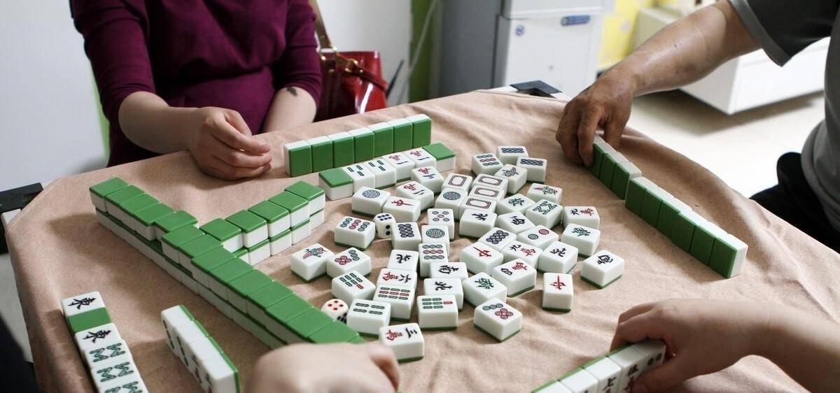 分享决窍“打手机麻将赢神器通用-哔哩哔哩 