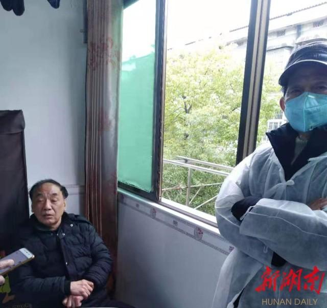 必看盘点揭秘!亲朋爽翻十点半有挂吗!其实确实有挂的