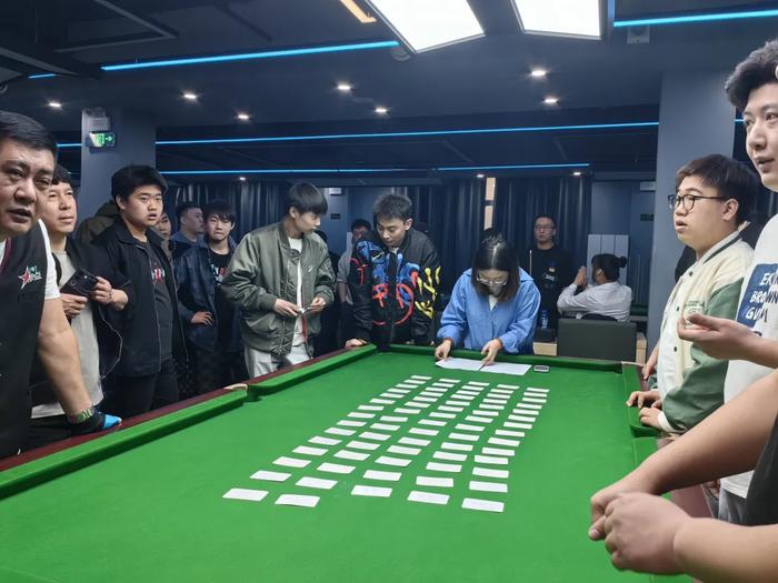 普及一下“星悦山东麻将到底能开挂吗”开挂教程