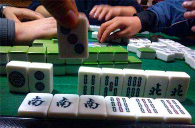 分享决窍“家乡麻将真的有挂吗”(原来真的有挂)-知乎 